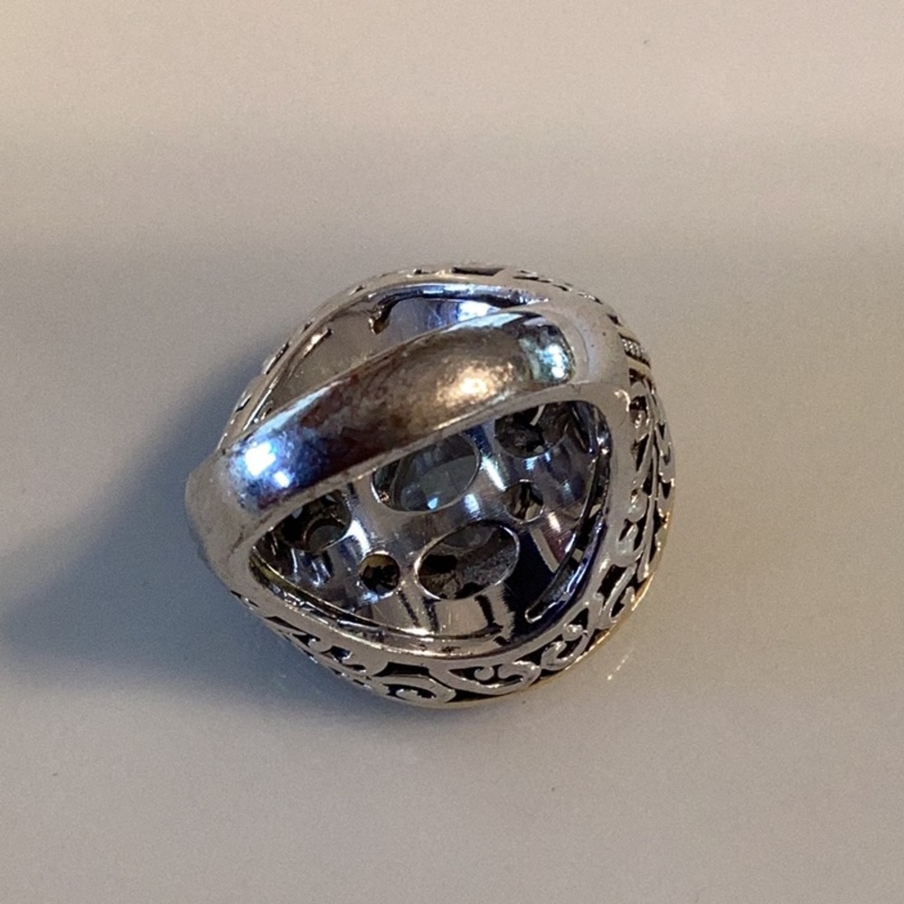 Premier Designs Ring - Picture 10 of 10
